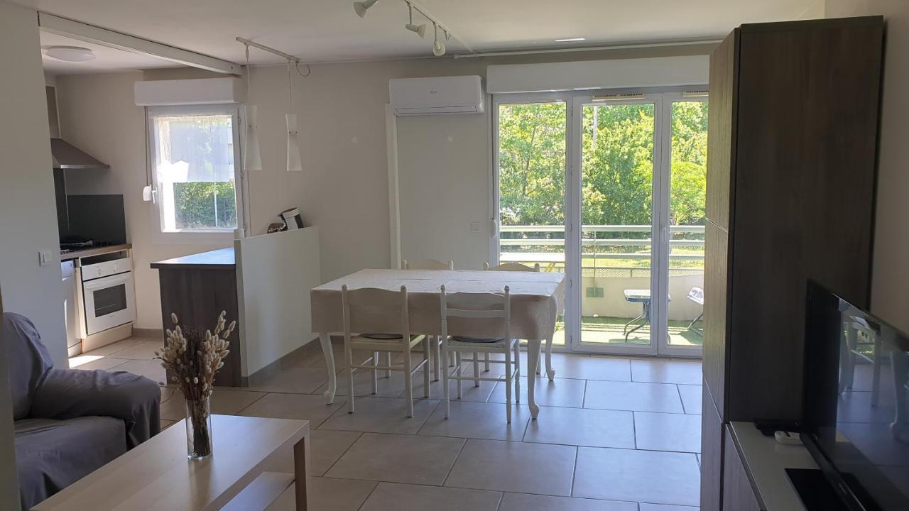 Logement reposant, sécurisé et climatisé Apartamento Aviñón Exterior foto